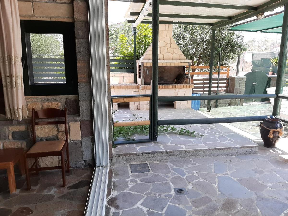 Ela Mesa Aparthotel Souvala Luaran gambar