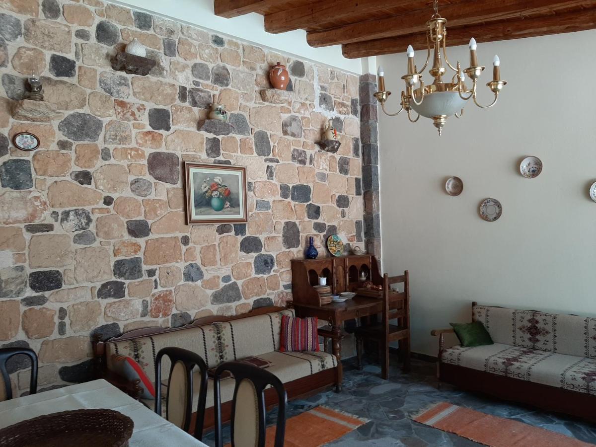 Ela Mesa Aparthotel Souvala Luaran gambar
